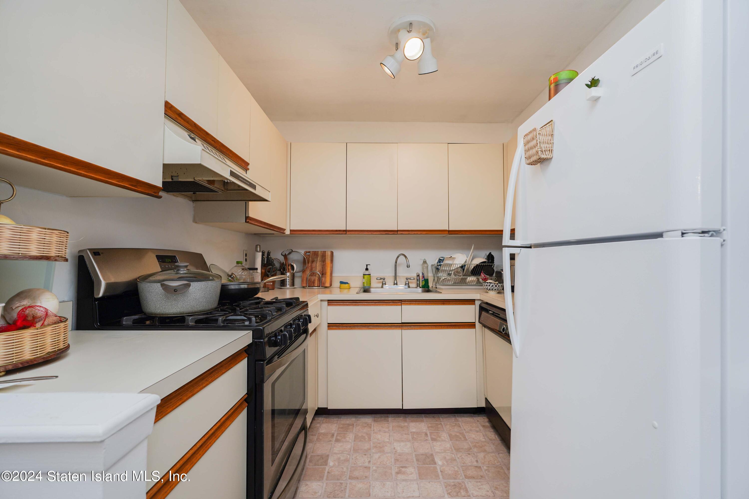 50 Belair Road 5e, Staten Island, NY, 10305 image 7
