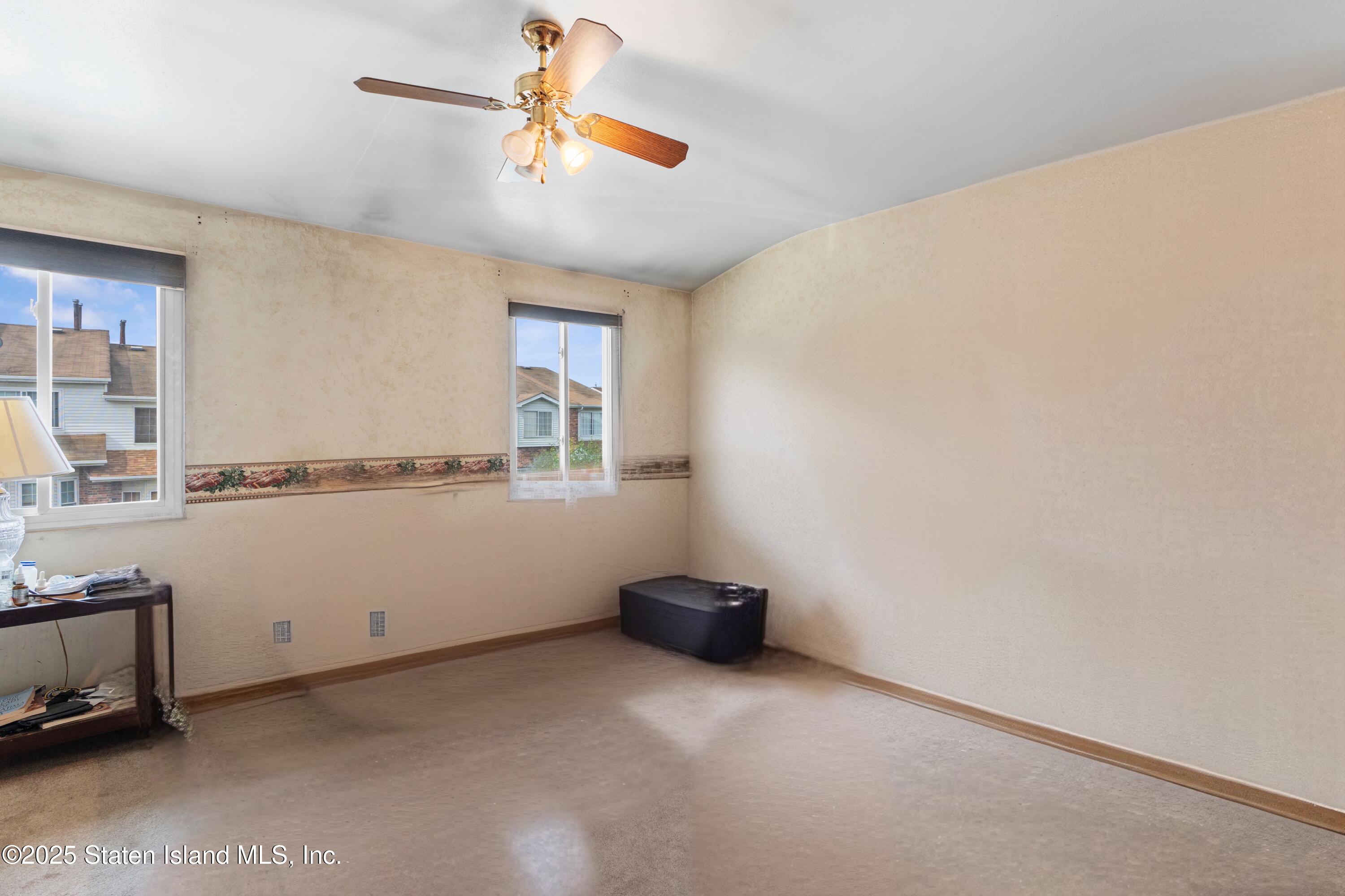 63 Country Drive, Staten Island, NY, 10314 image 7