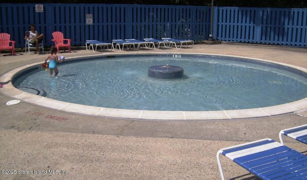 49 Devon Loop, Staten Island, NY, 10314 image 15