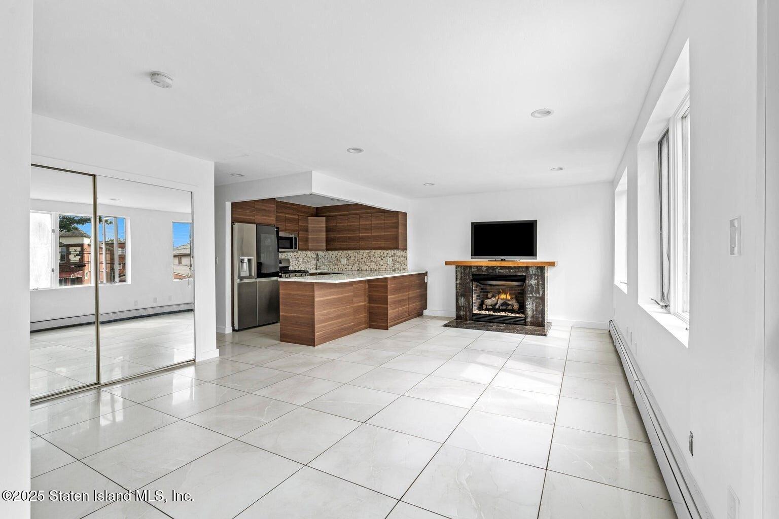 2022 E 53rd St 1c, Brooklyn, NY, 11234 image 8