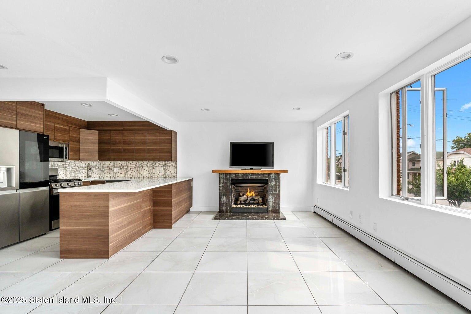 2022 E 53rd St 1c, Brooklyn, NY, 11234 image 9