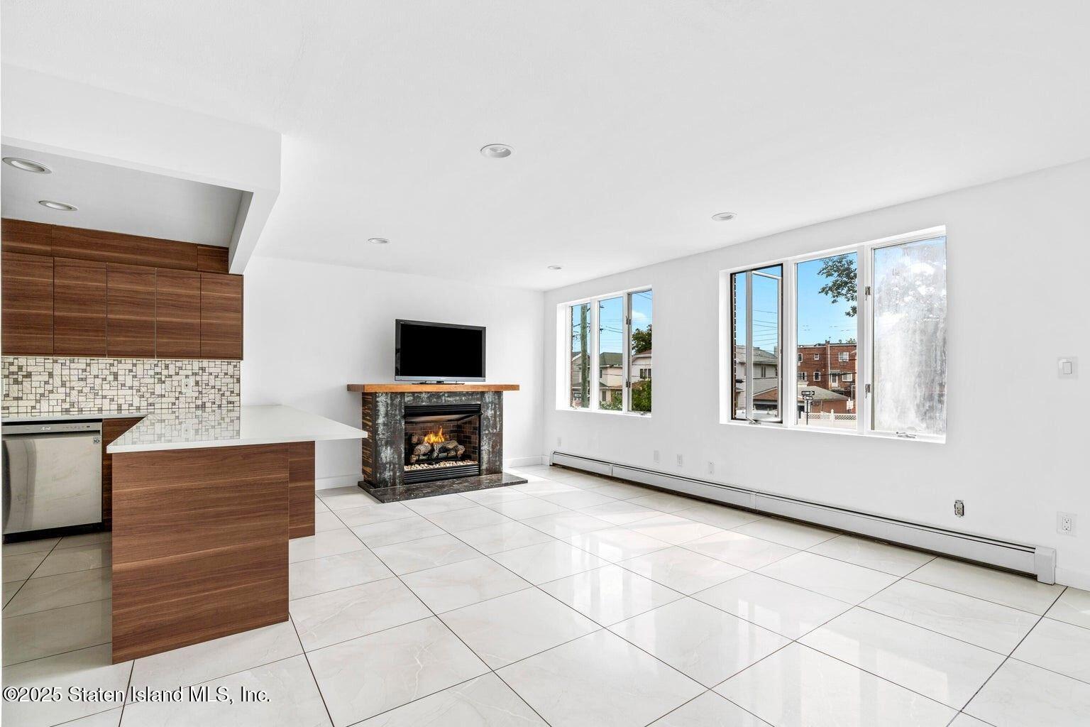 2022 E 53rd St 1c, Brooklyn, NY, 11234 image 10