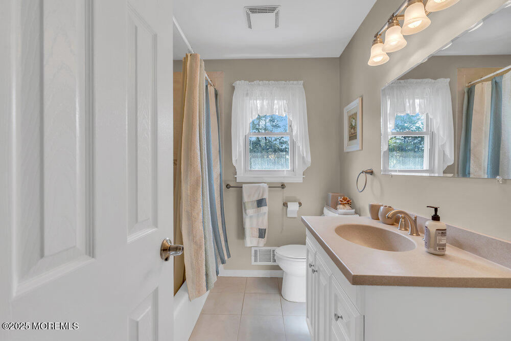 2 Doral Court, Manalapan, NJ, 07726 image 28