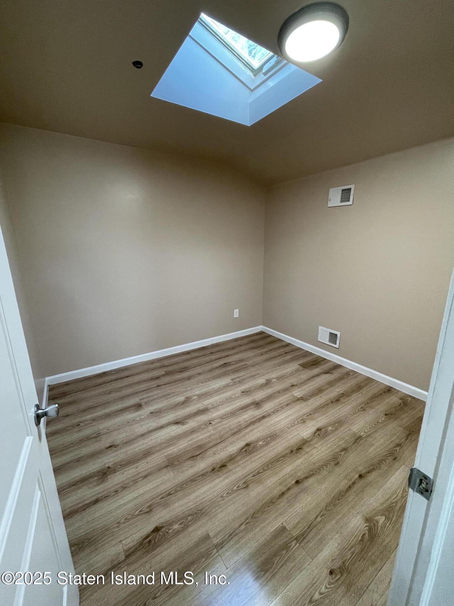 39 Alaska Street, Staten Island, NY, 10310 image 17