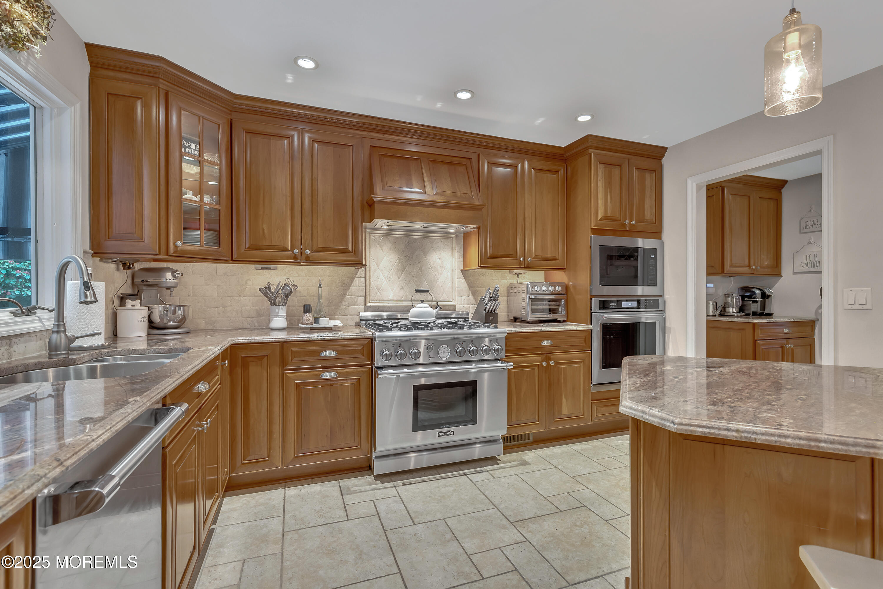 11 Applethorn Court, Colts Neck, NJ, 07722 image 16