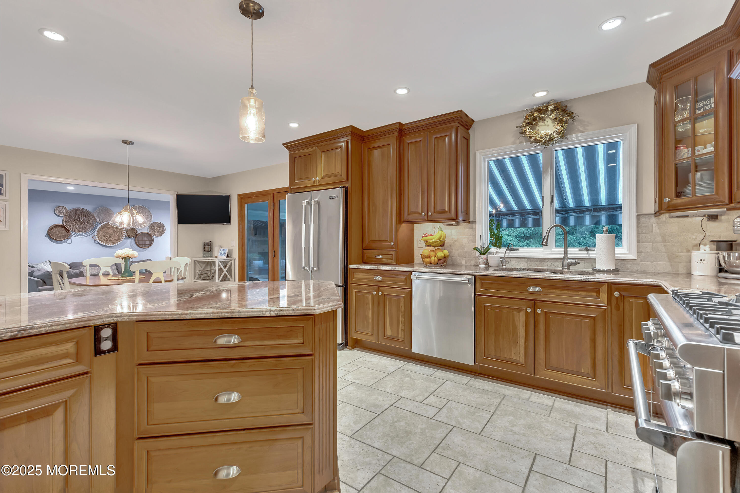 11 Applethorn Court, Colts Neck, NJ, 07722 image 18