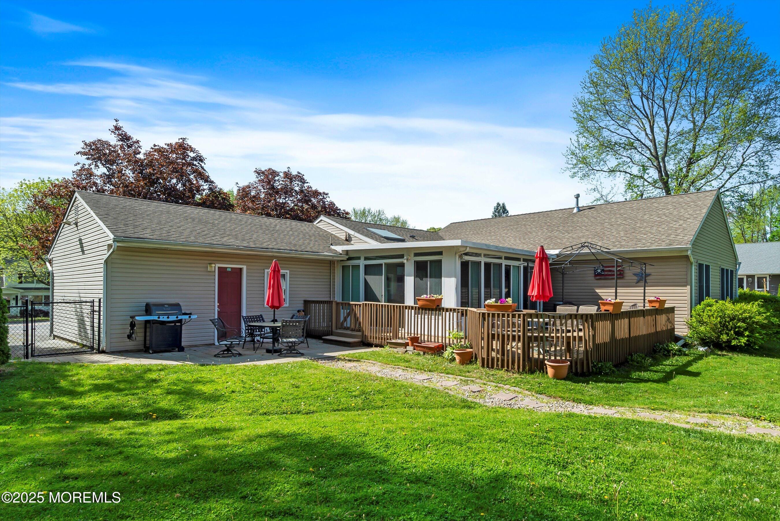 601 East Road, Middletown, NJ, 07748 image 32