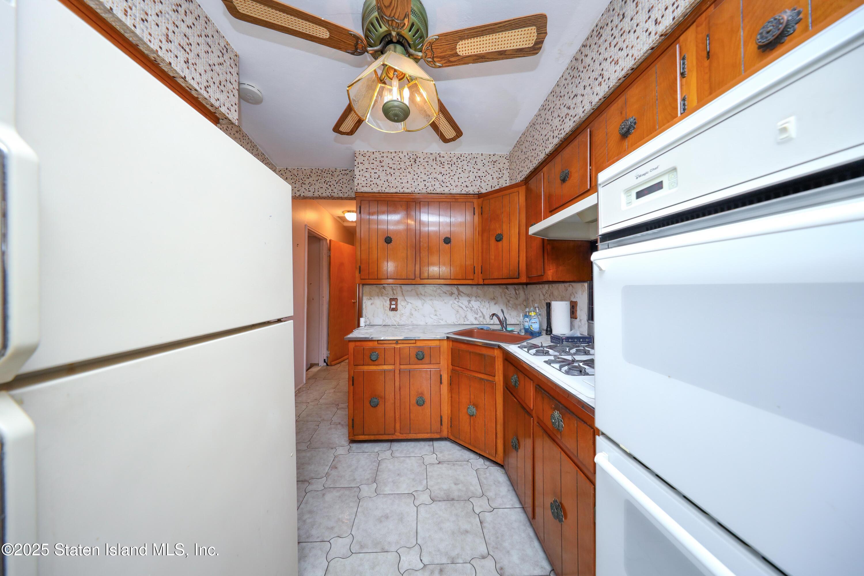 2445 Gerritsen Avenue, Brooklyn, NY, 11229 image 11
