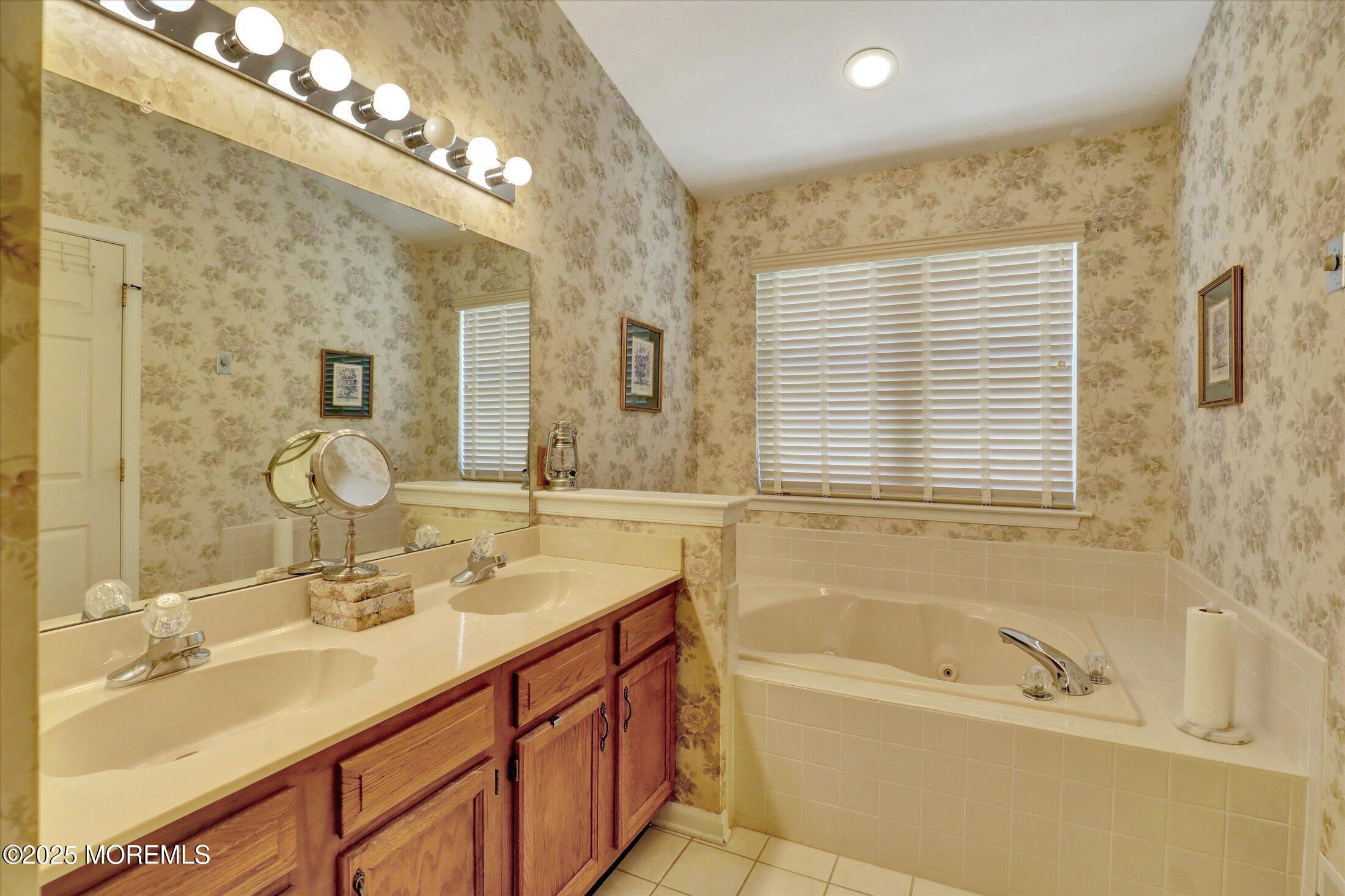 47 S Baker Drive, Jackson, NJ, 08527 image 25