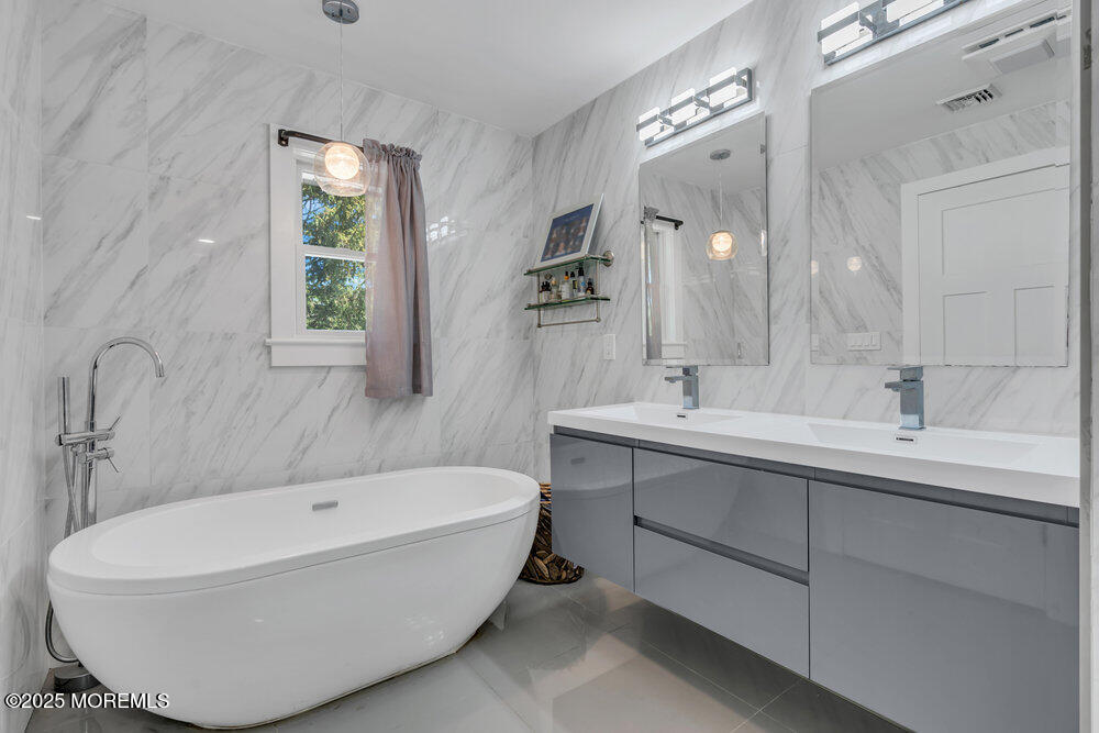 115 Phalanx Road, Colts Neck, NJ, 07722 image 27