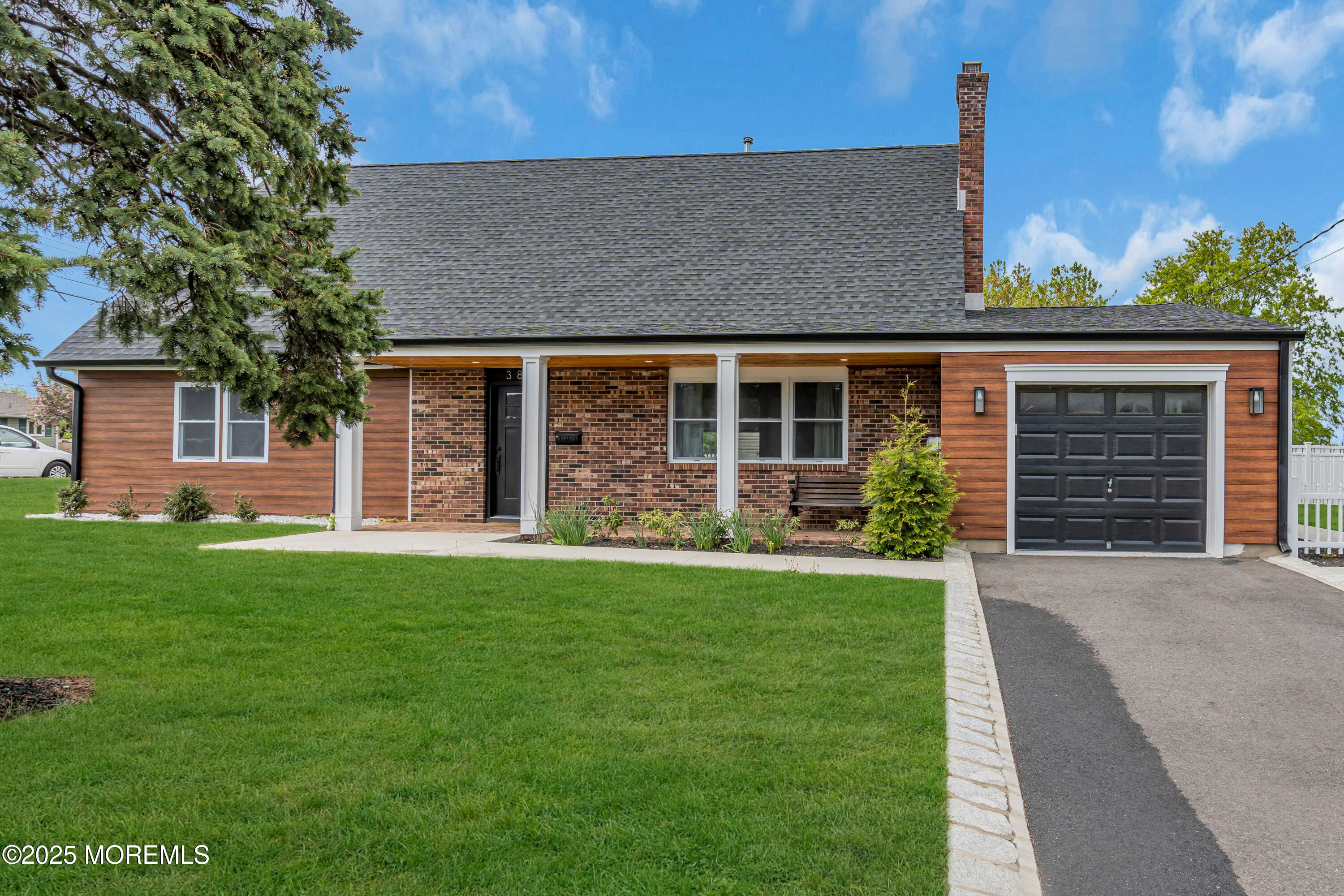 387 Atlantic Avenue Image 1