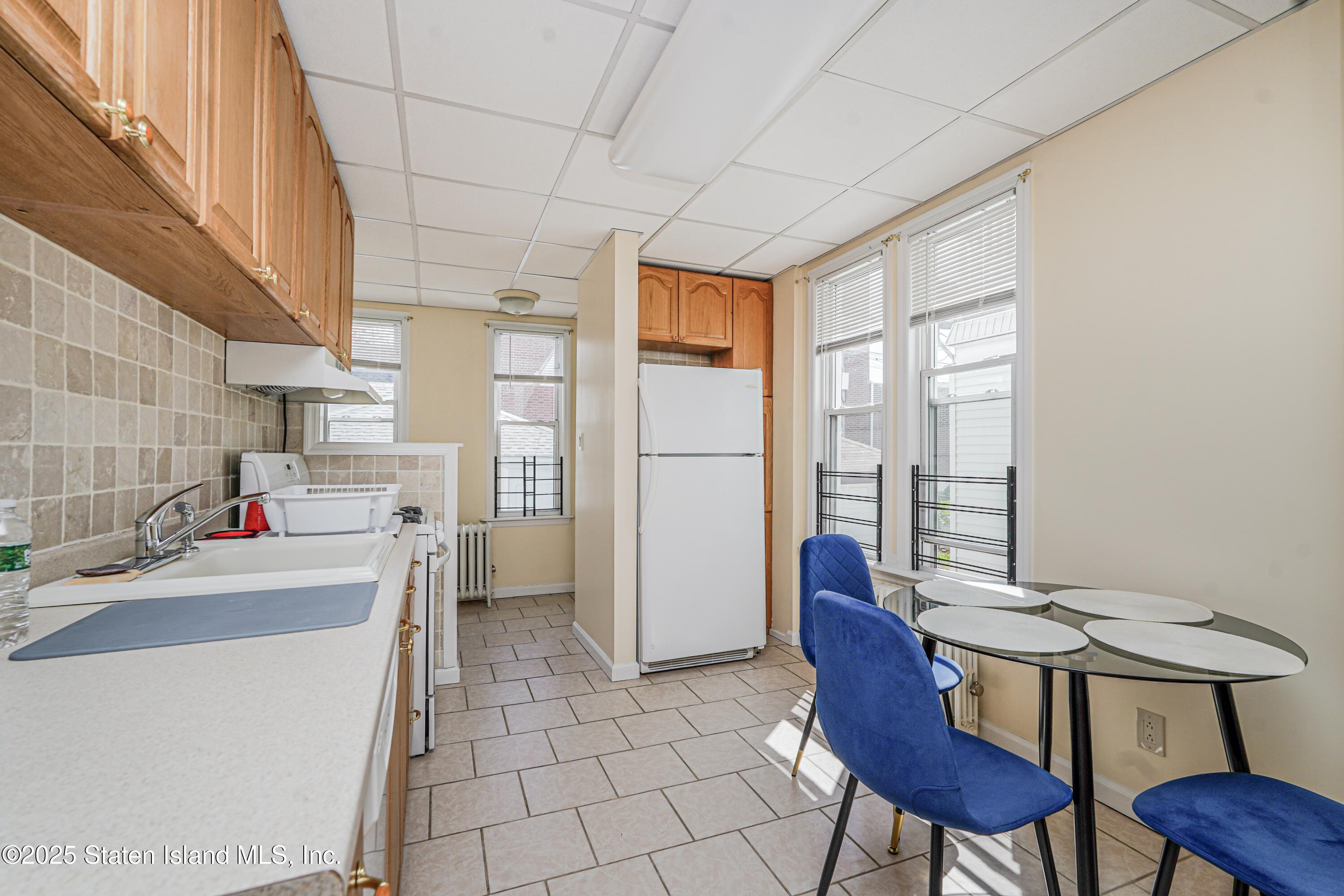 222 Albemarle Road, Brooklyn, NY, 11218 image 9