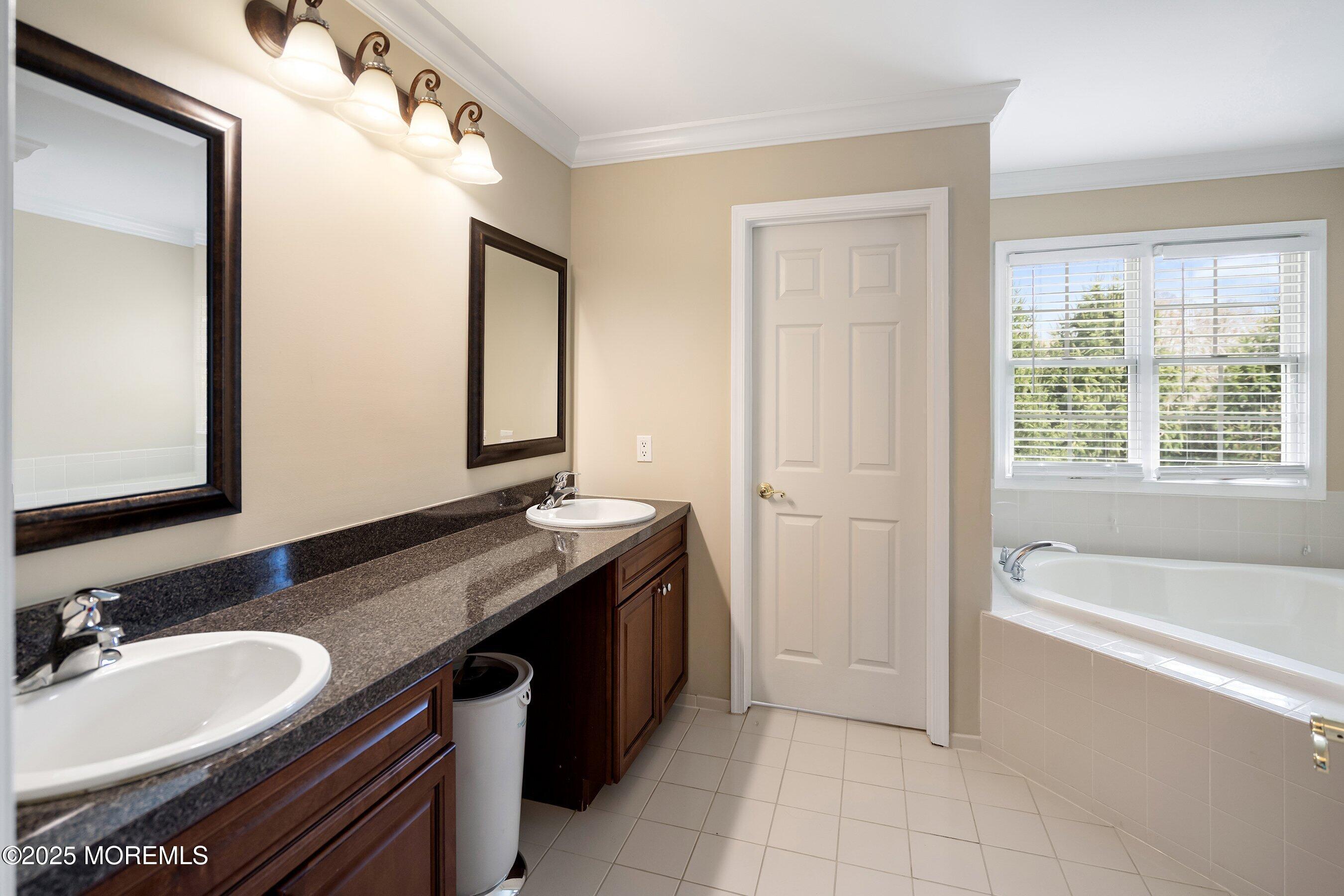 117 Whitlock Court, Manalapan, NJ, 07726 image 13