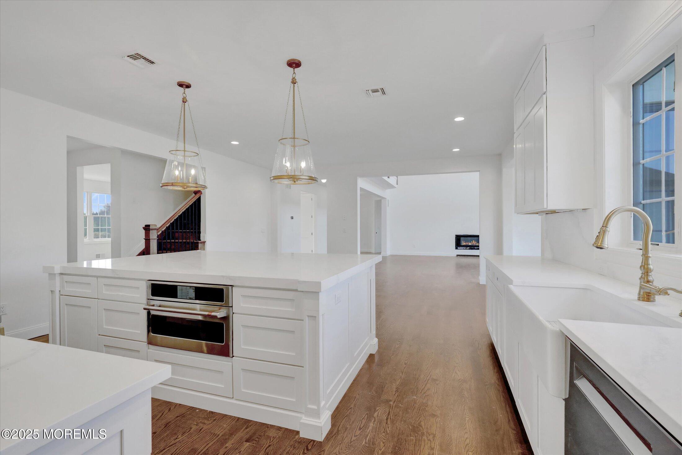 11 Cook Court, Millstone, NJ, 08535 image 19