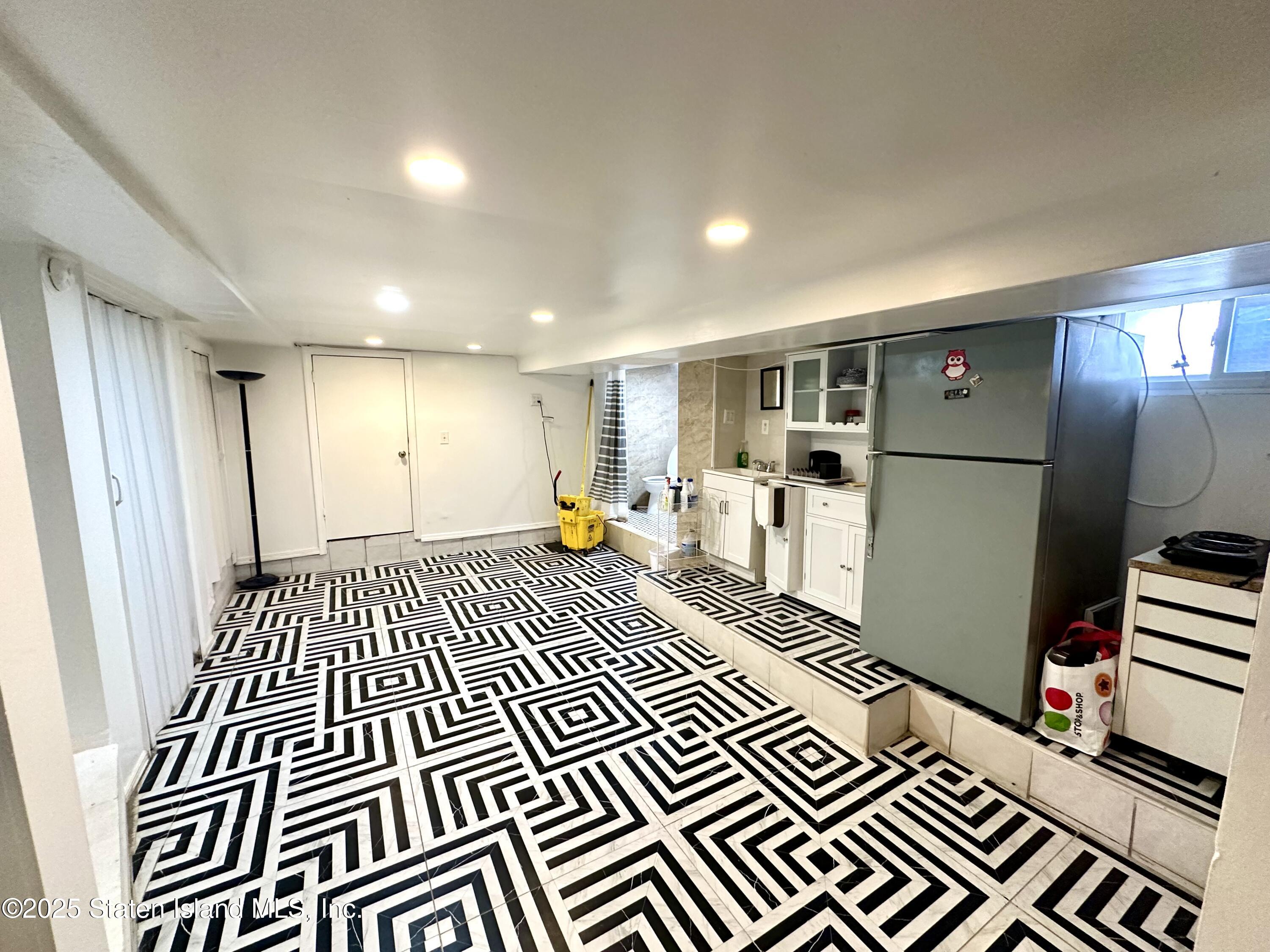 260 Sand Lane, Staten Island, NY, 10305 image 15