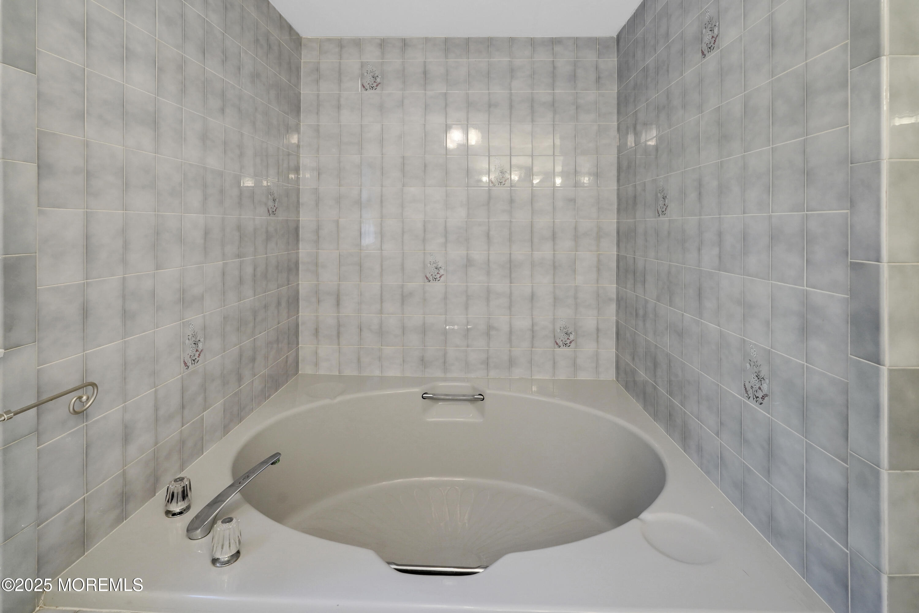 105 Tallwood Lane, Lincroft, NJ, 07738 image 45