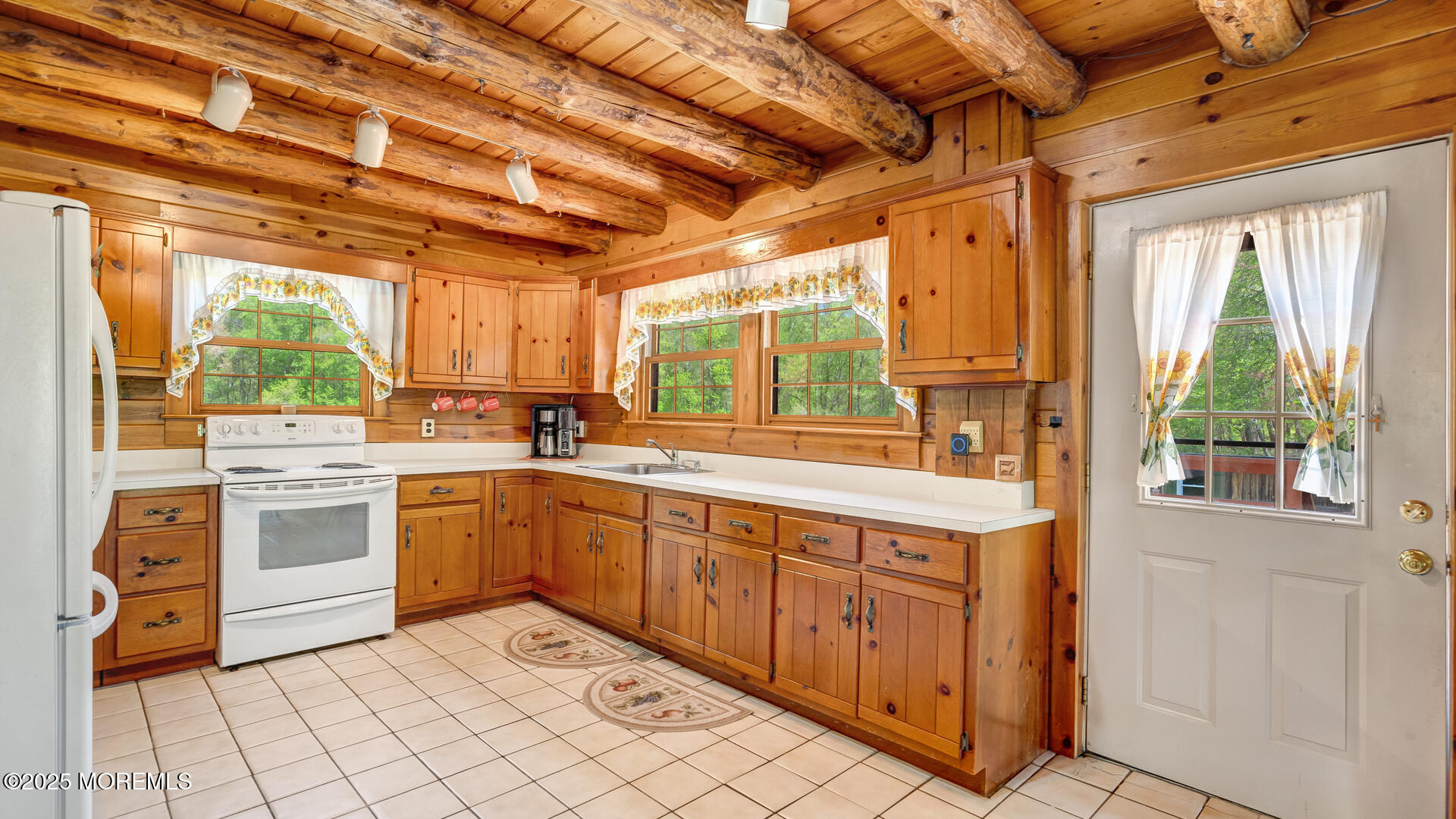 156 Baird Road, Millstone, NJ, 08535 image 20