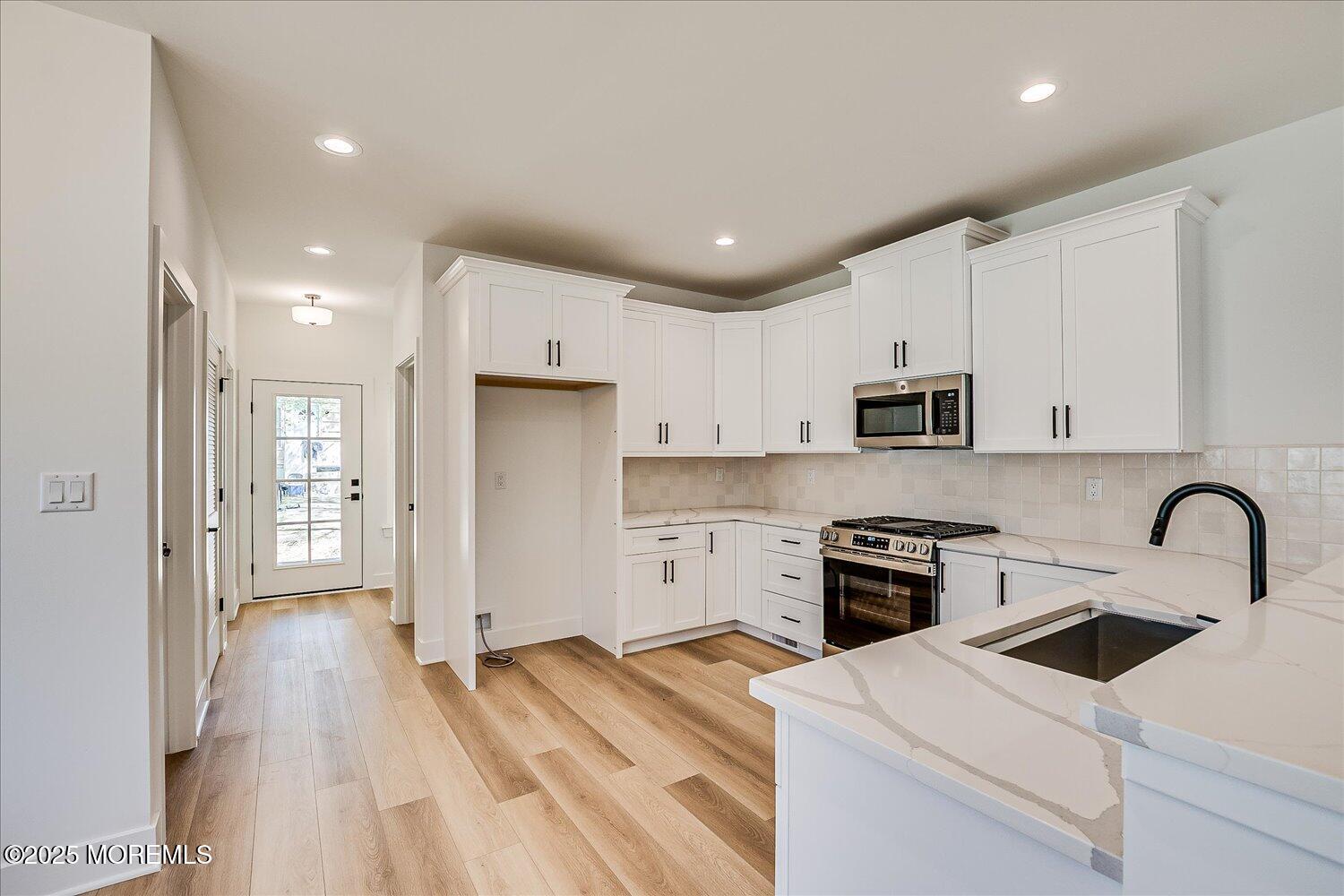 32 Earl Street, Red Bank, NJ, 07701 image 11