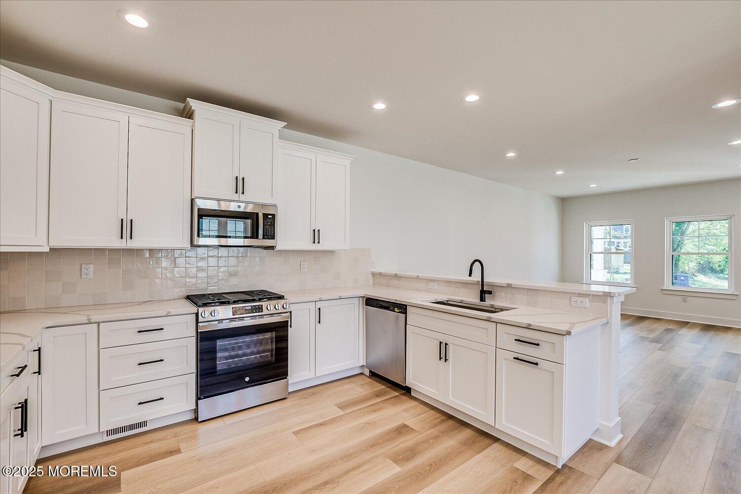 32 Earl Street, Red Bank, NJ, 07701 image 14