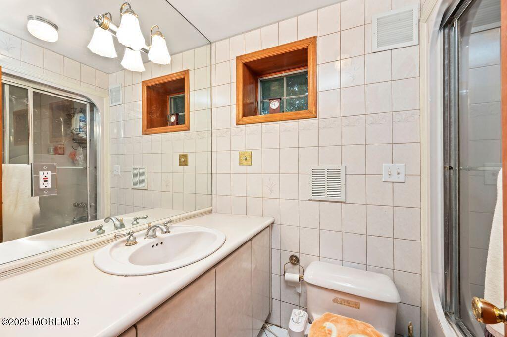 8 Tiberon Drive, Holmdel, NJ, 07733 image 27