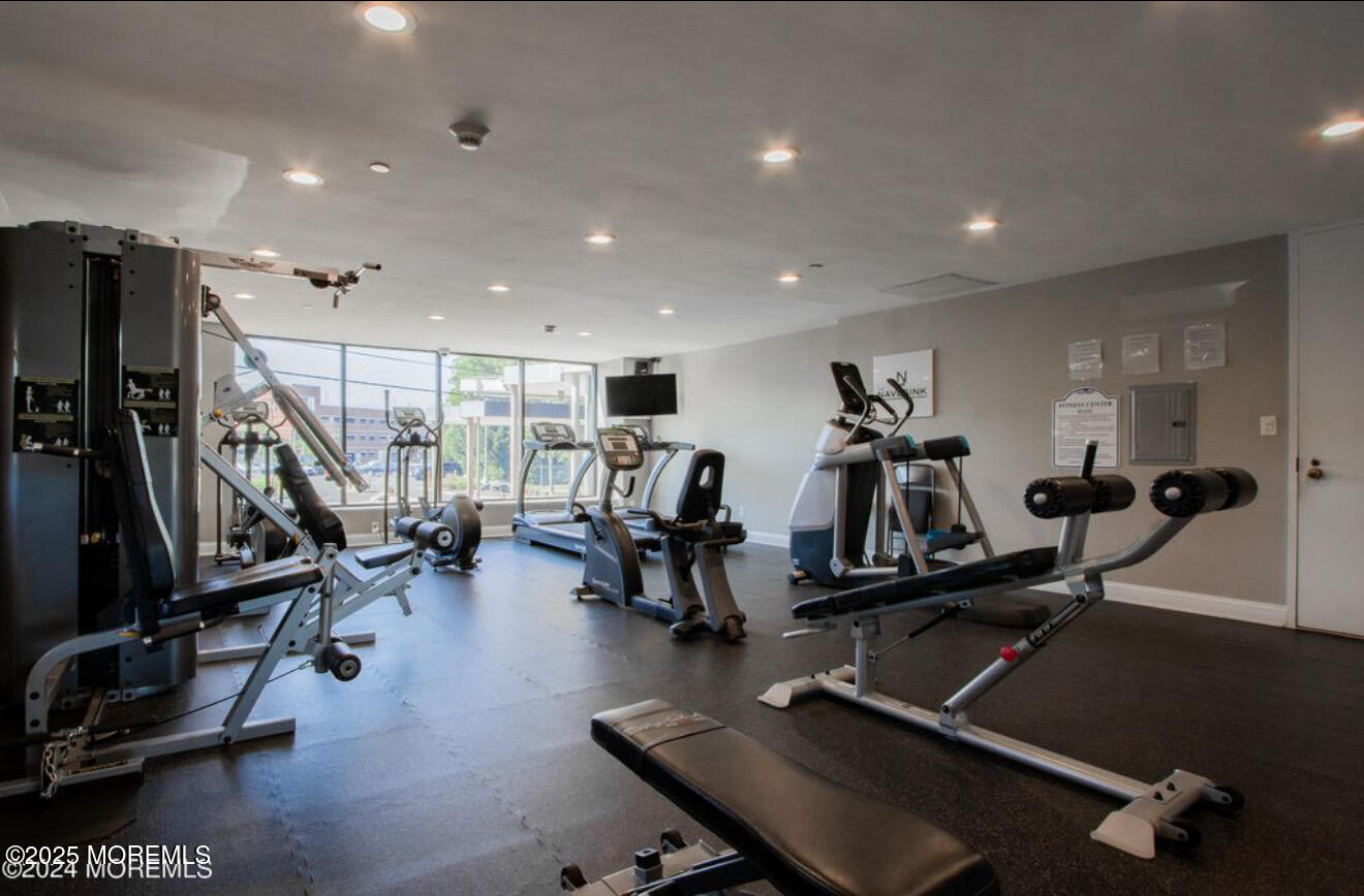 28 Riverside Avenue 4H, Red Bank, NJ, 07701 image 26