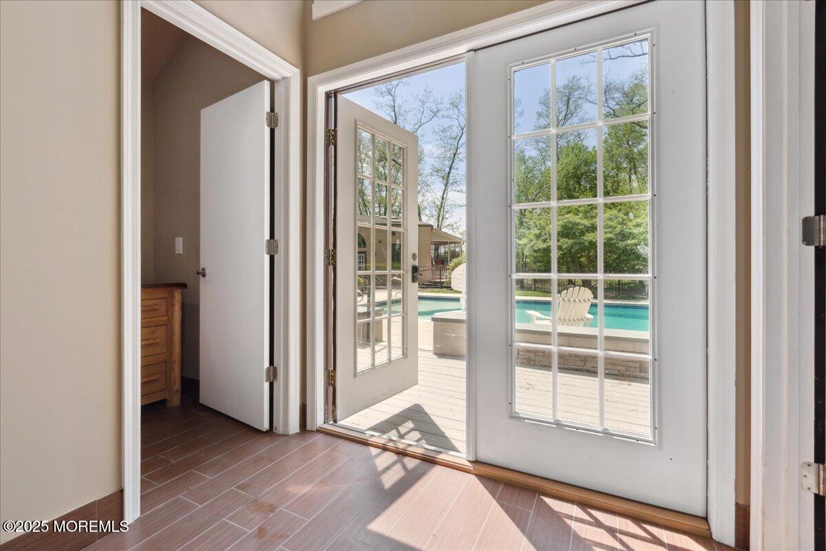 166 Oakland Mills Road, Manalapan, NJ, 07726 image 38
