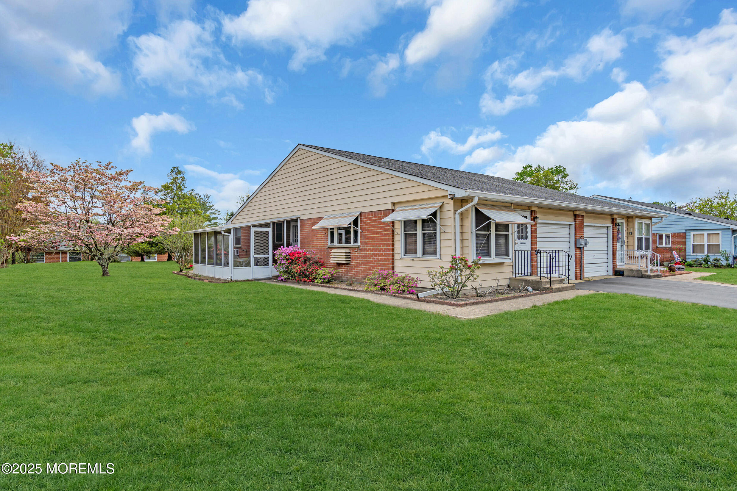 8 A Lafayette Drive Image 2