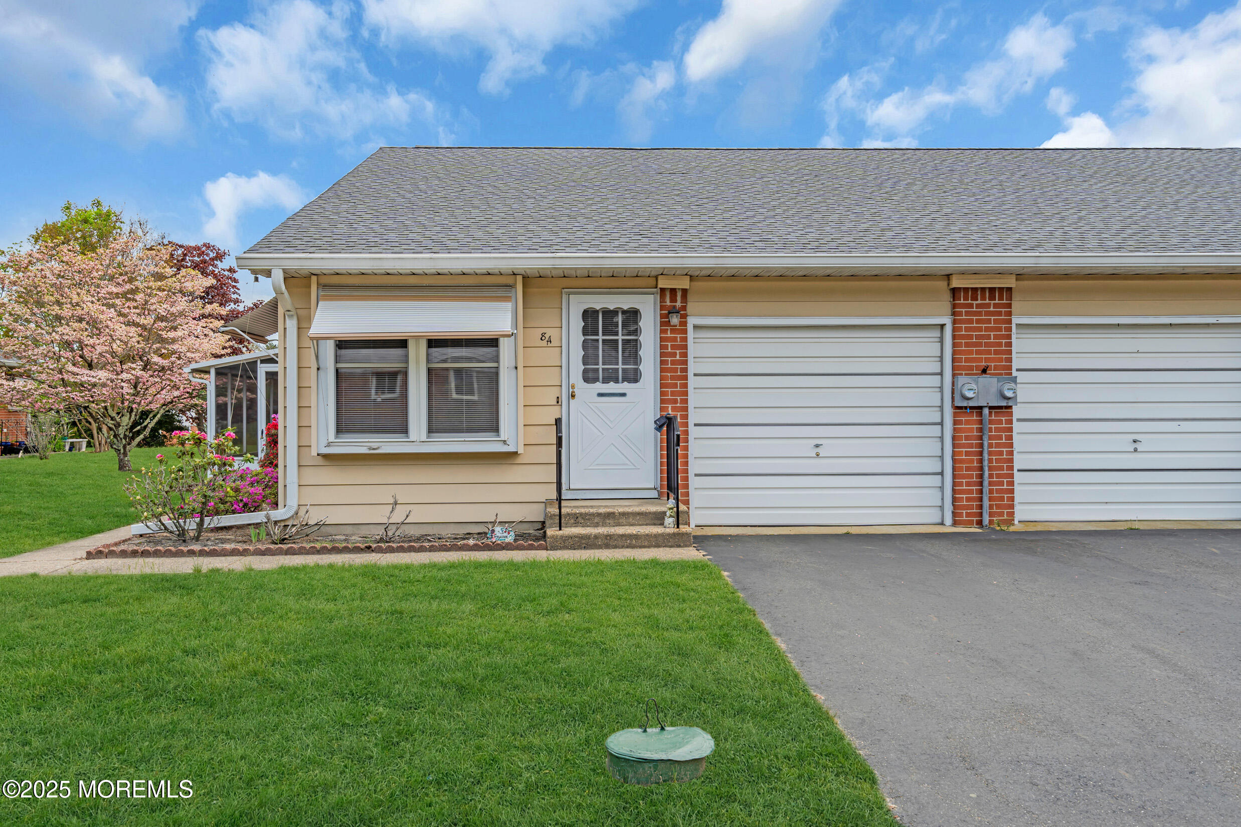 8 A Lafayette Drive Image 5
