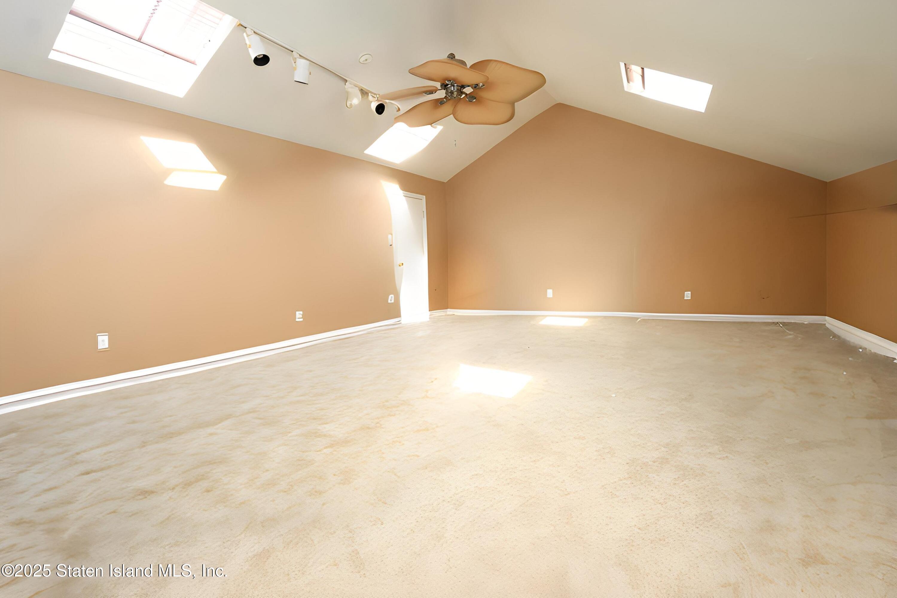 14 Village Lane B, Staten Island, NY, 10312 image 8