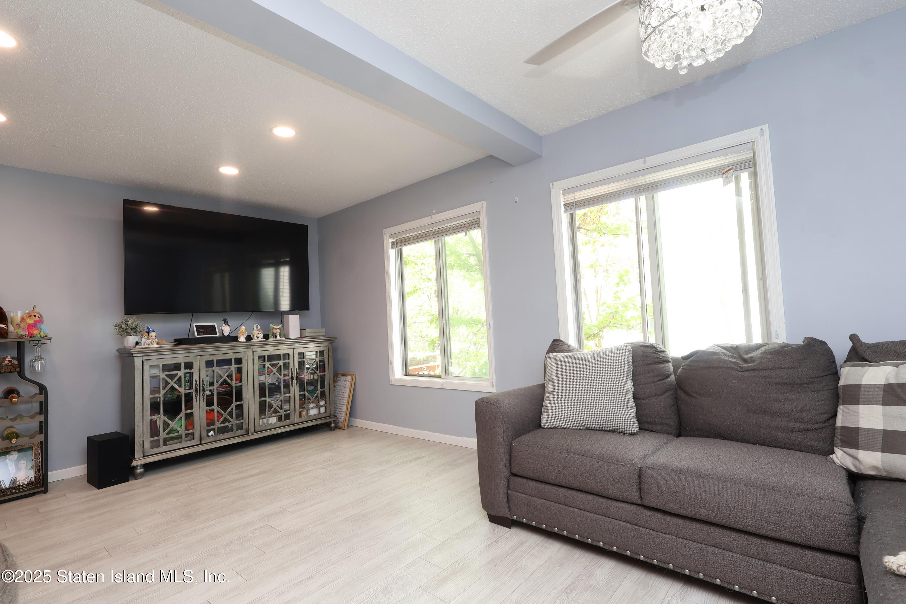 150 Ilyssa Way, Staten Island, NY, 10312 image 9