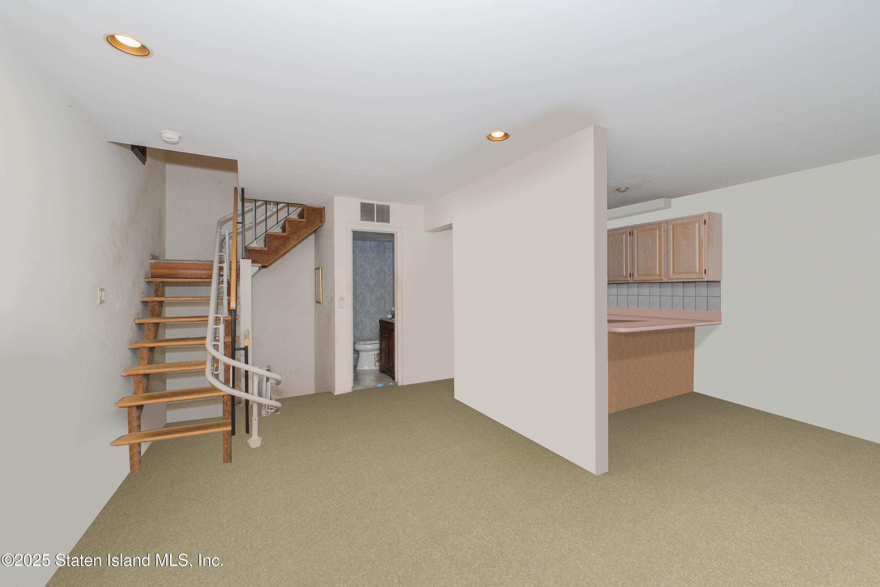 44 Hart Loop, Staten Island, NY, 10306 image 12