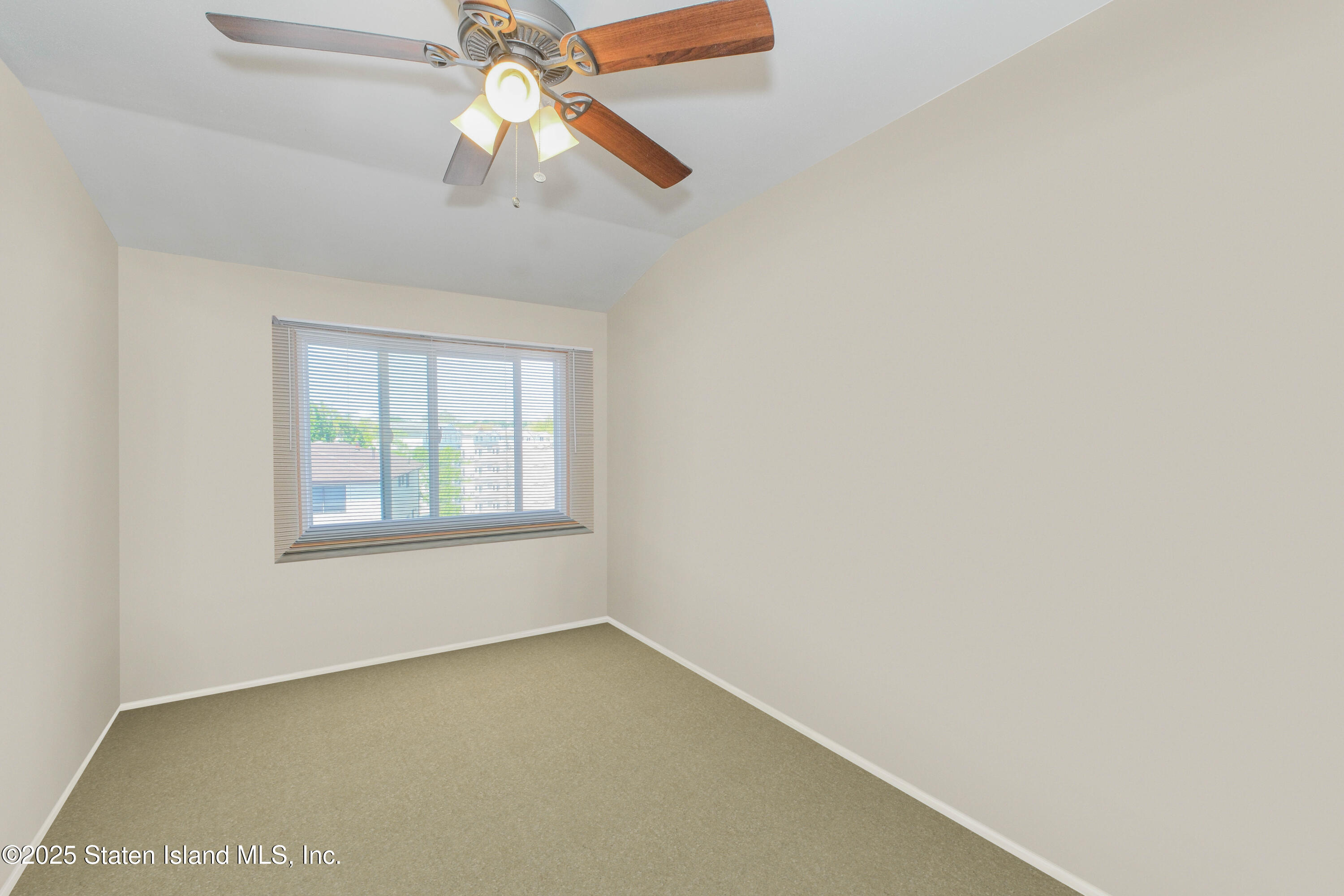 44 Hart Loop, Staten Island, NY, 10306 image 17