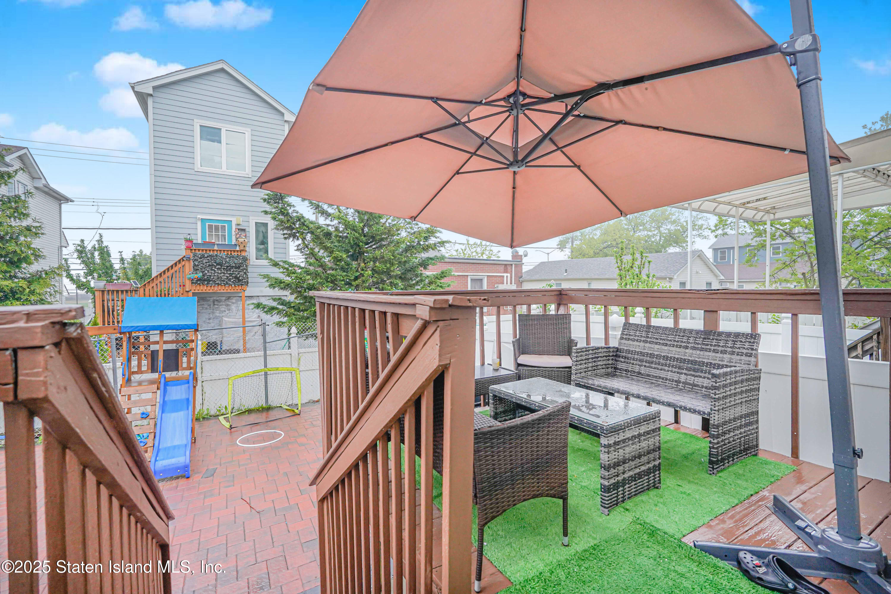 135 Alex Circle, Staten Island, NY, 10305 image 24