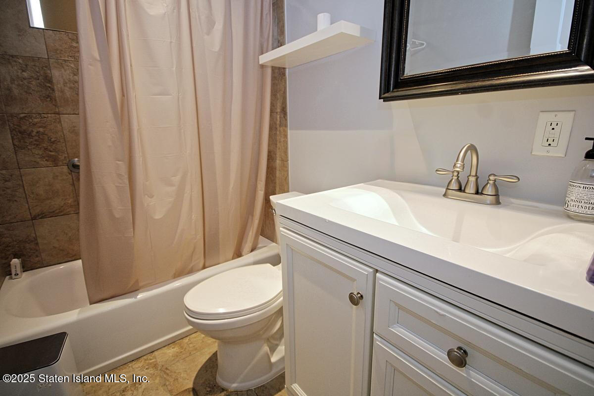 360 Caswell Avenue, Staten Island, NY, 10314 image 18