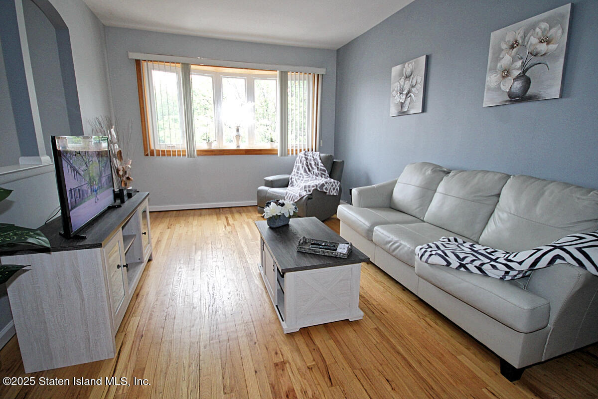 360 Caswell Avenue, Staten Island, NY, 10314 image 7