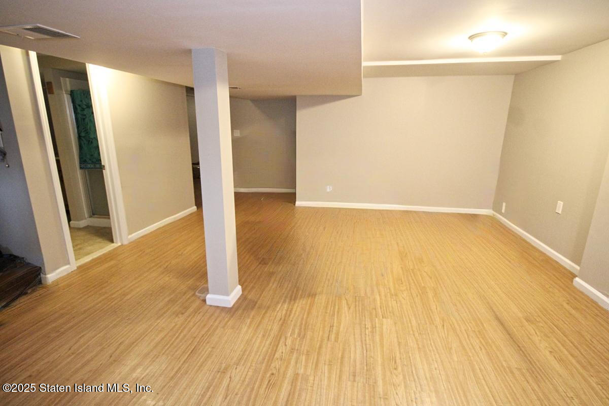 360 Caswell Avenue, Staten Island, NY, 10314 image 32
