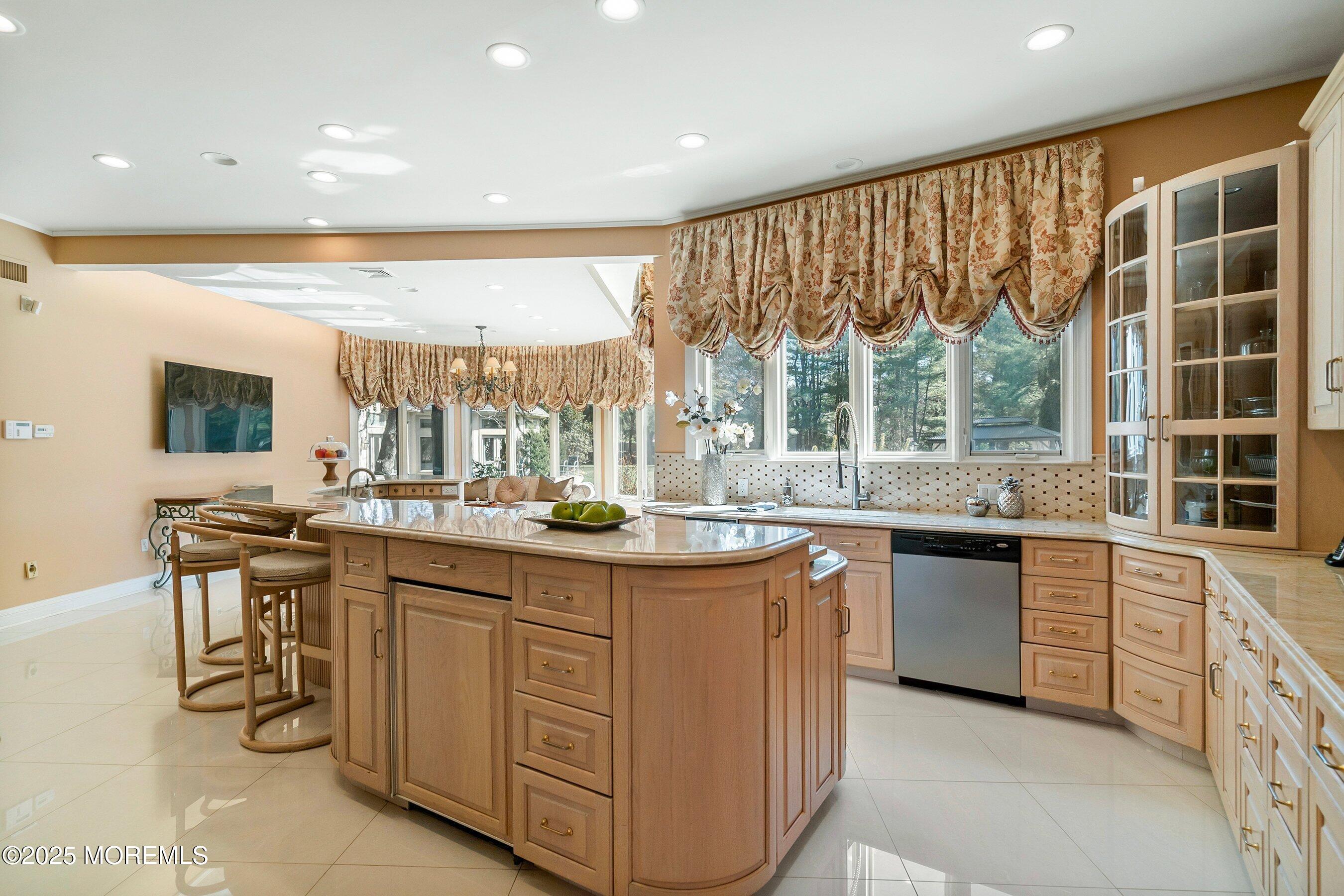 4 Colts Drive, Holmdel, NJ, 07733 image 12