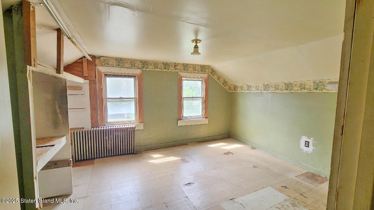 233 Lockman Avenue, Staten Island, NY, 10303 image 9