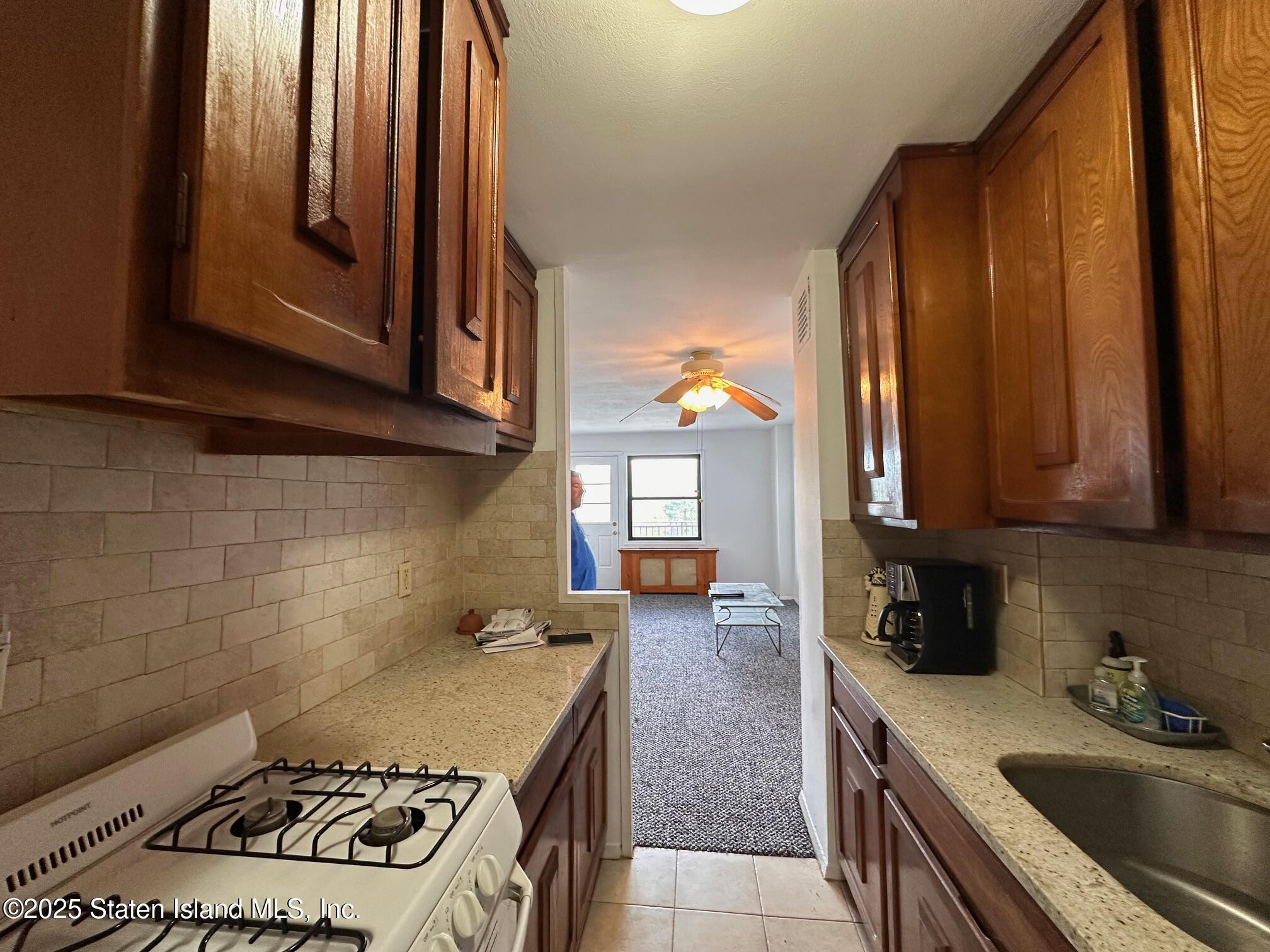1000 Clove Road Road 8e, Staten Island, NY, 10301 image 9