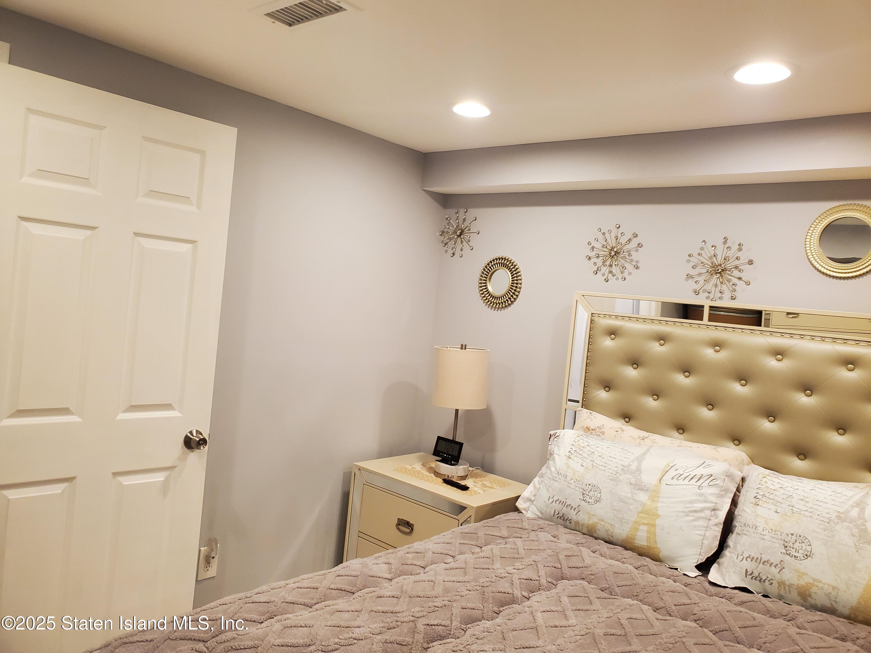 8 Mersereau Avenue, Staten Island, NY, 10303 image 38