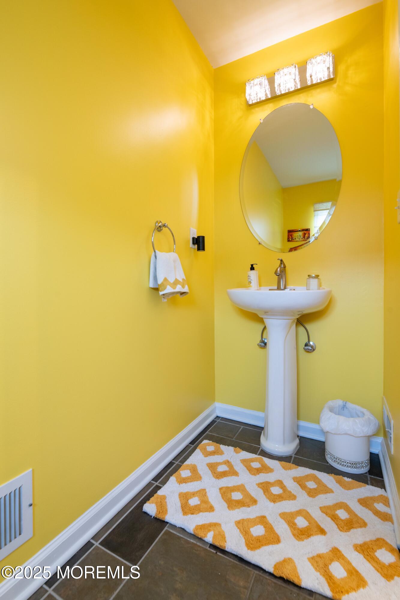 4 Linda Court, South Amboy, NJ, 08879 image 24