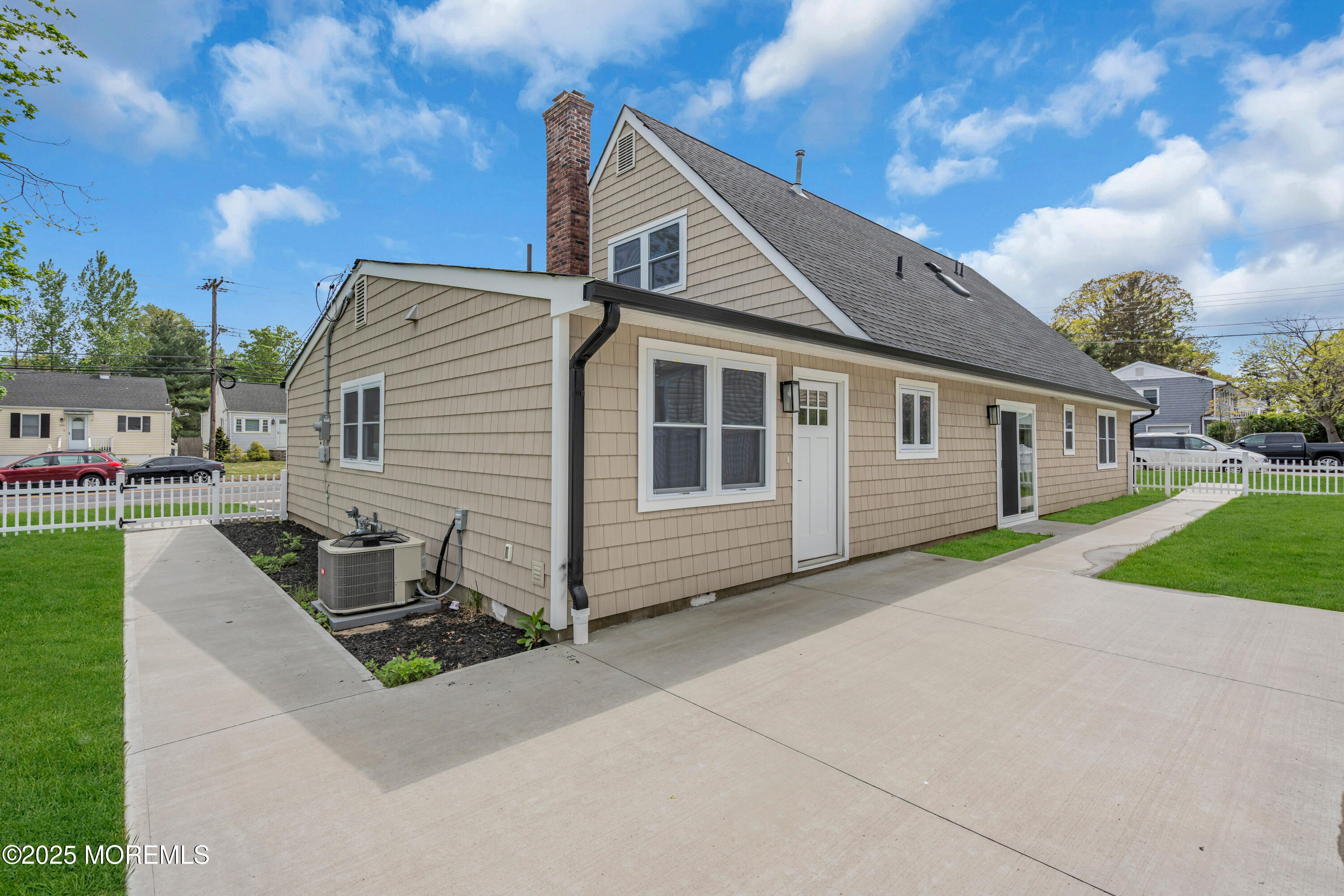 387 Atlantic Avenue Image 3