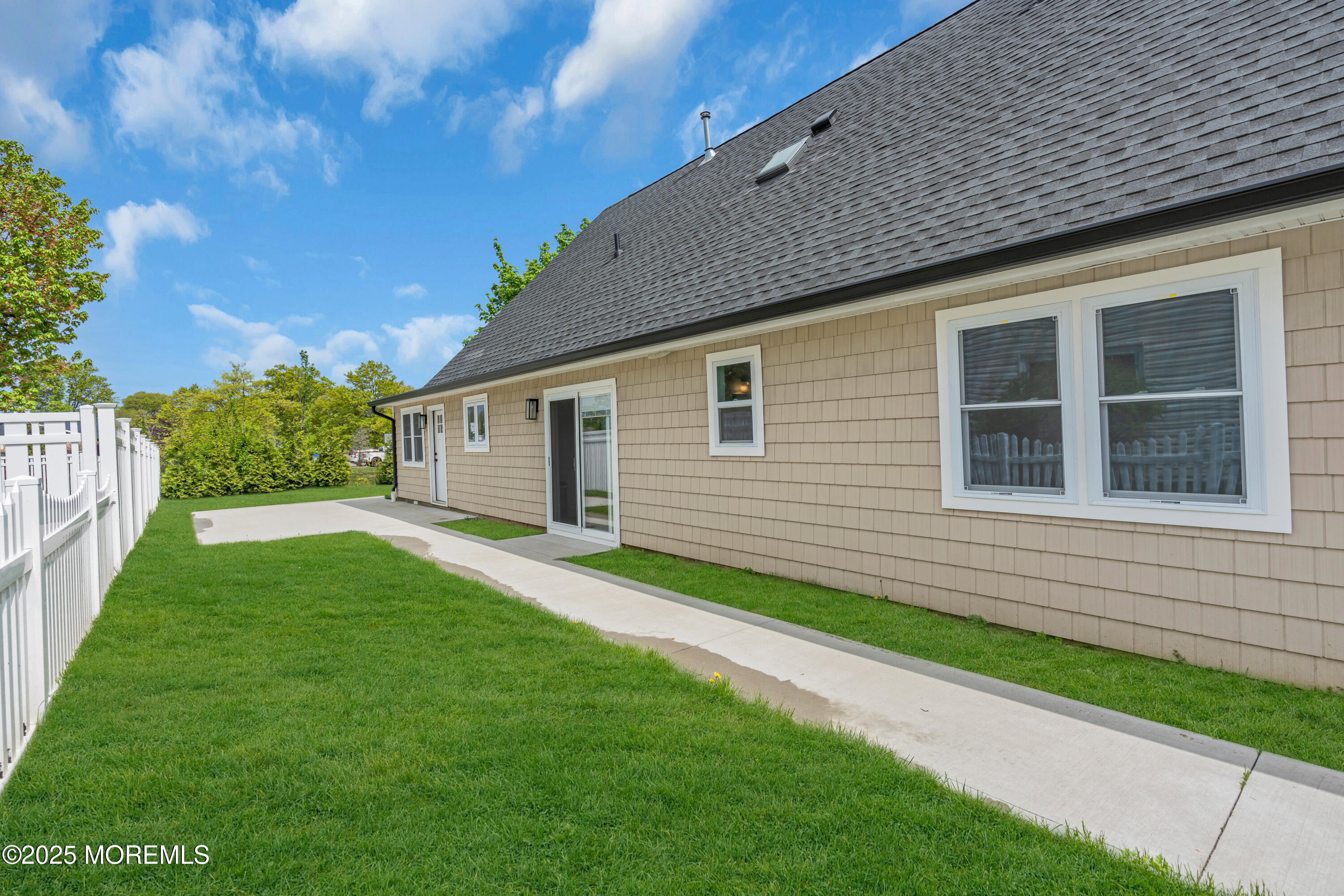 387 Atlantic Avenue Image 4