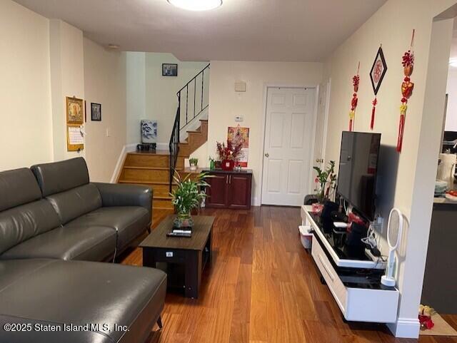 38 Skyline Drive, Staten Island, NY, 10304 image 9