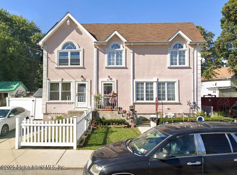 76 Alaska Street Image 1