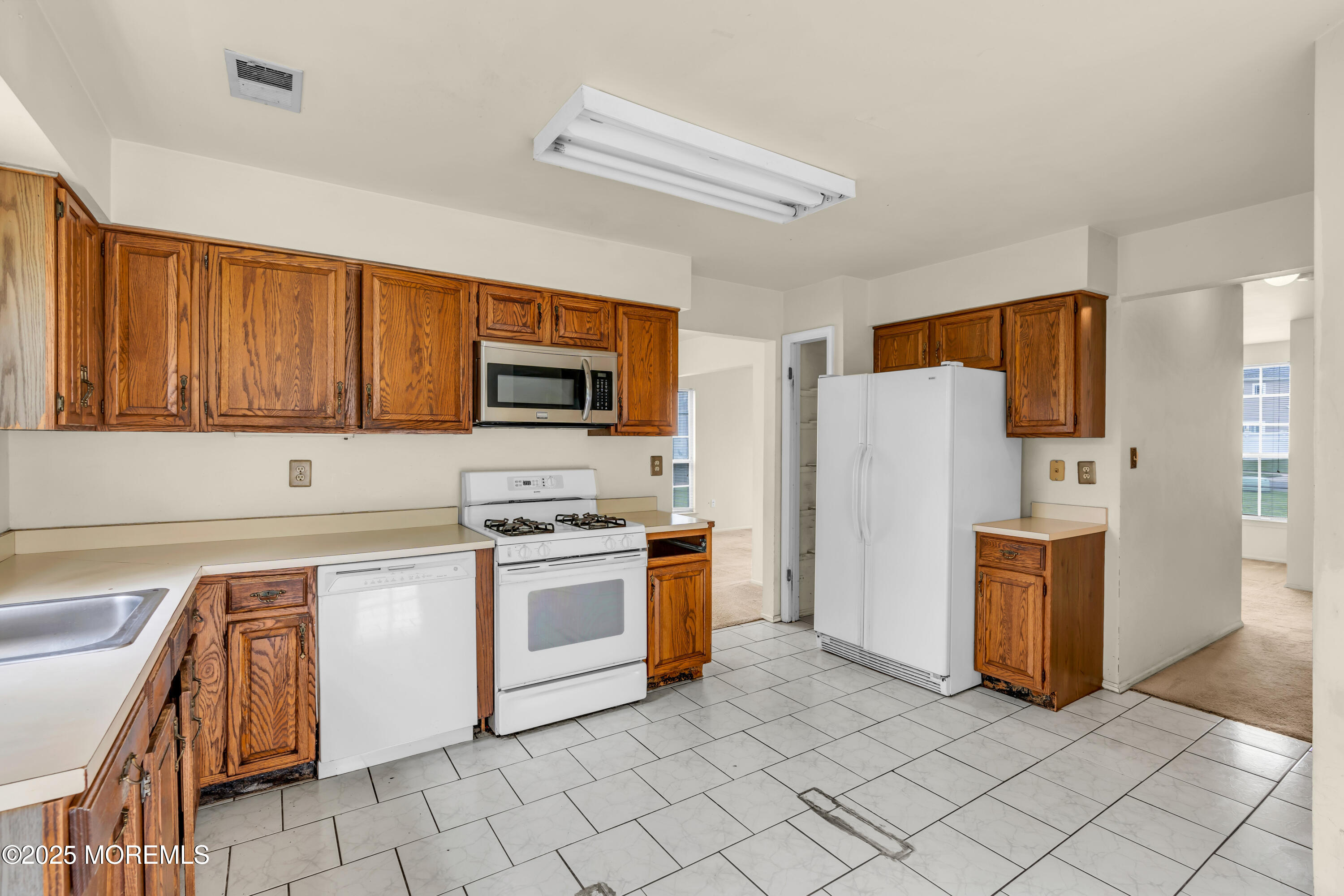 80 Society Hill Way, Tinton Falls, NJ, 07724 image 13