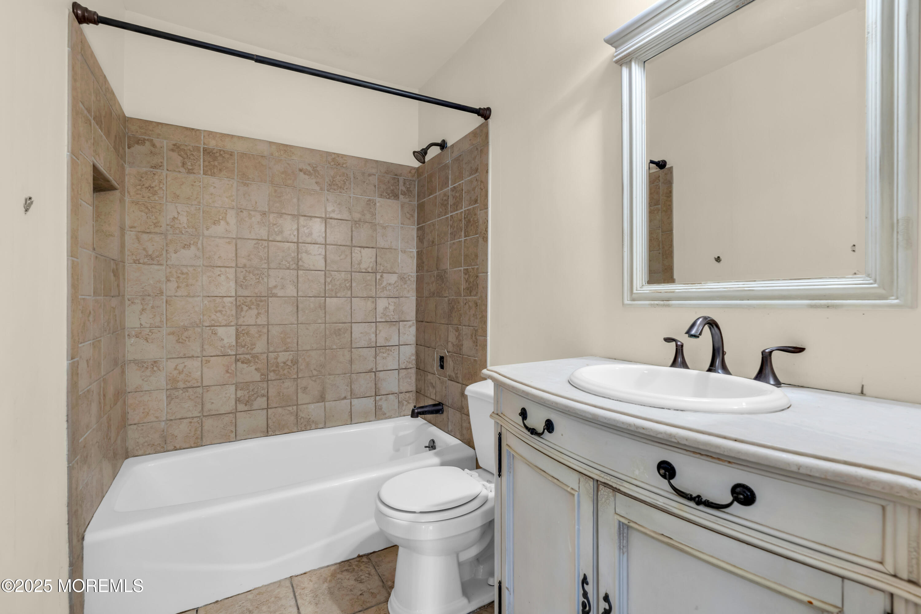80 Society Hill Way, Tinton Falls, NJ, 07724 image 25