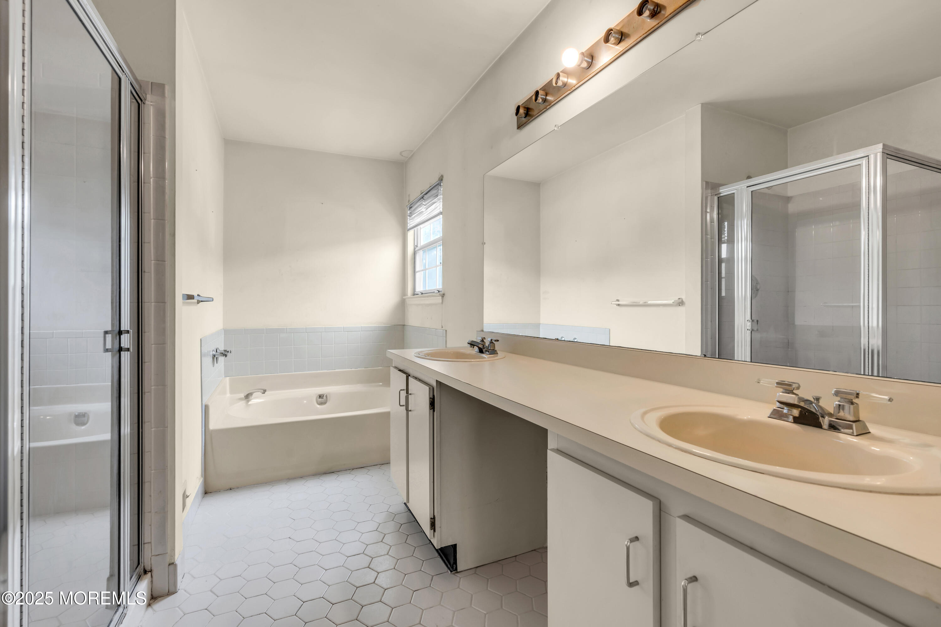 80 Society Hill Way, Tinton Falls, NJ, 07724 image 29