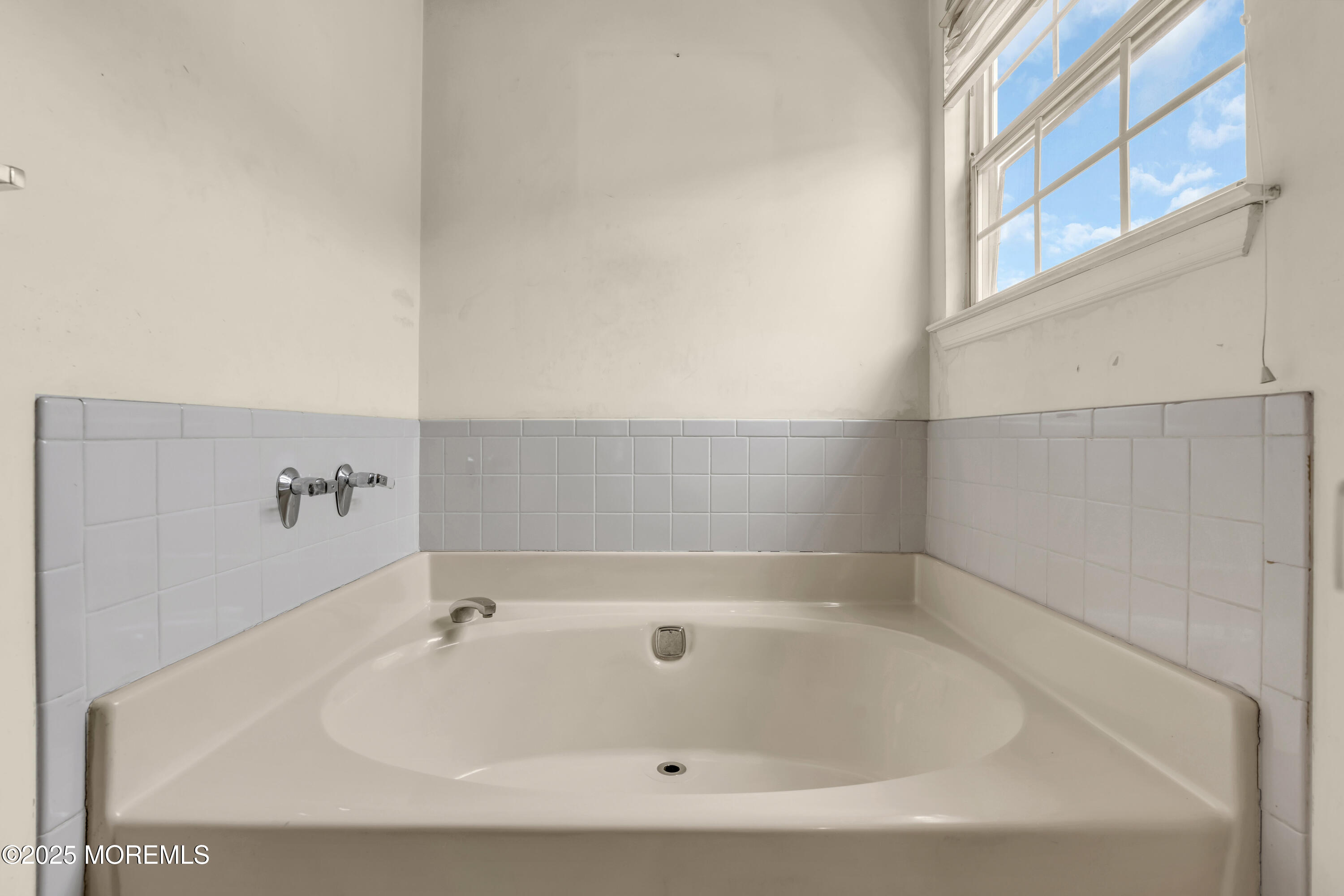 80 Society Hill Way, Tinton Falls, NJ, 07724 image 30