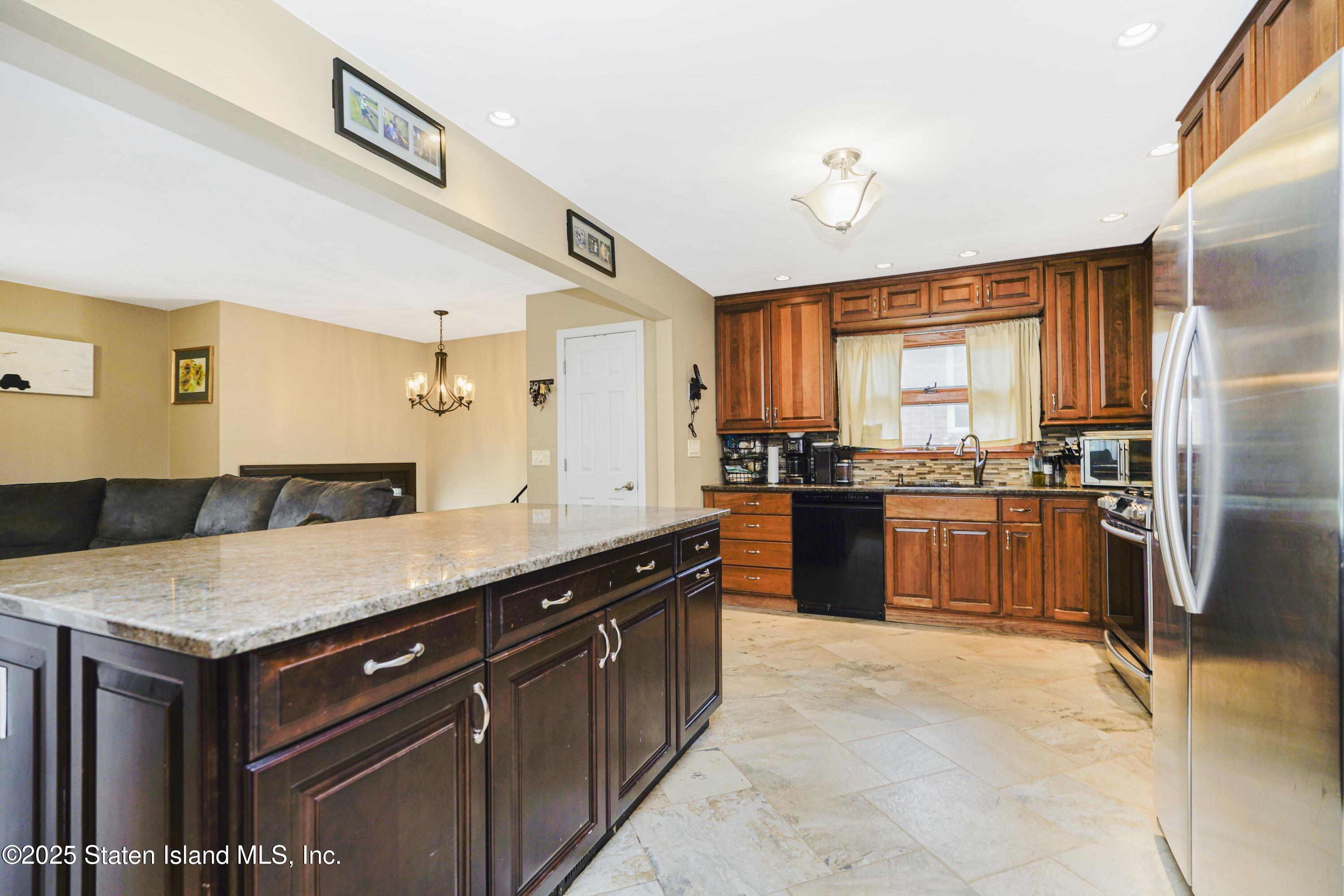 80 Valdemar Avenue, Staten Island, NY, 10309 image 11